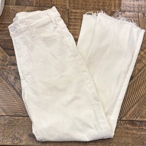 MOTHER Cropped Ankle Jeans in Cream